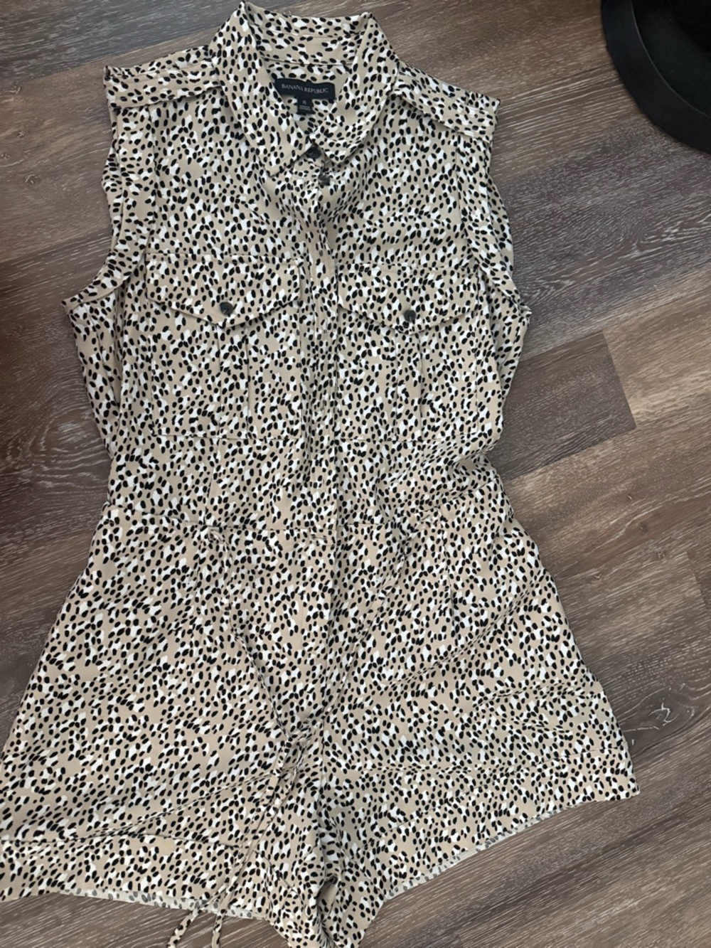 Banana Republic Beige and Black Sleeveless Printed Romper